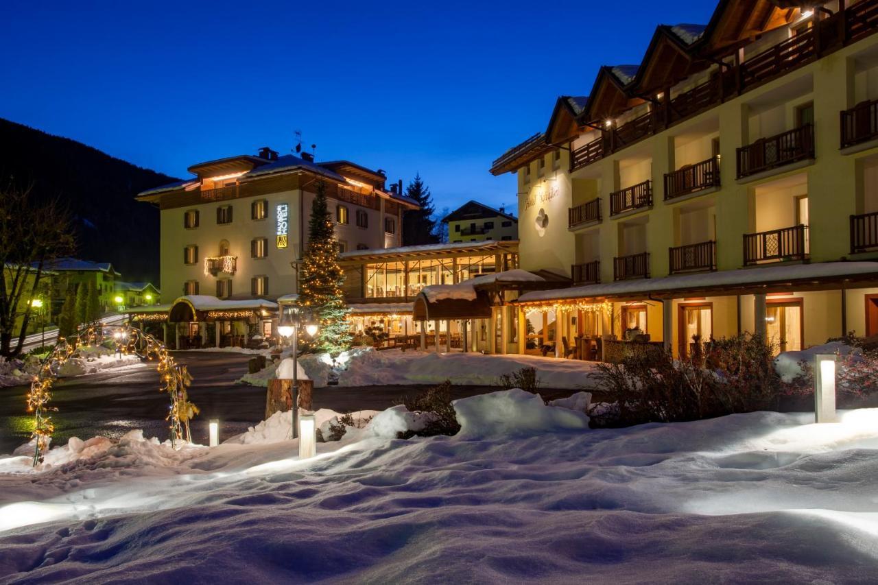 Boutique Hotel E Chalets Salvadori Mezzana  Exterior foto