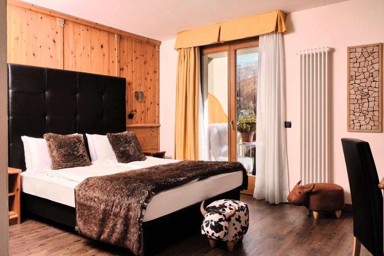 Boutique Hotel E Chalets Salvadori Mezzana  Cameră foto