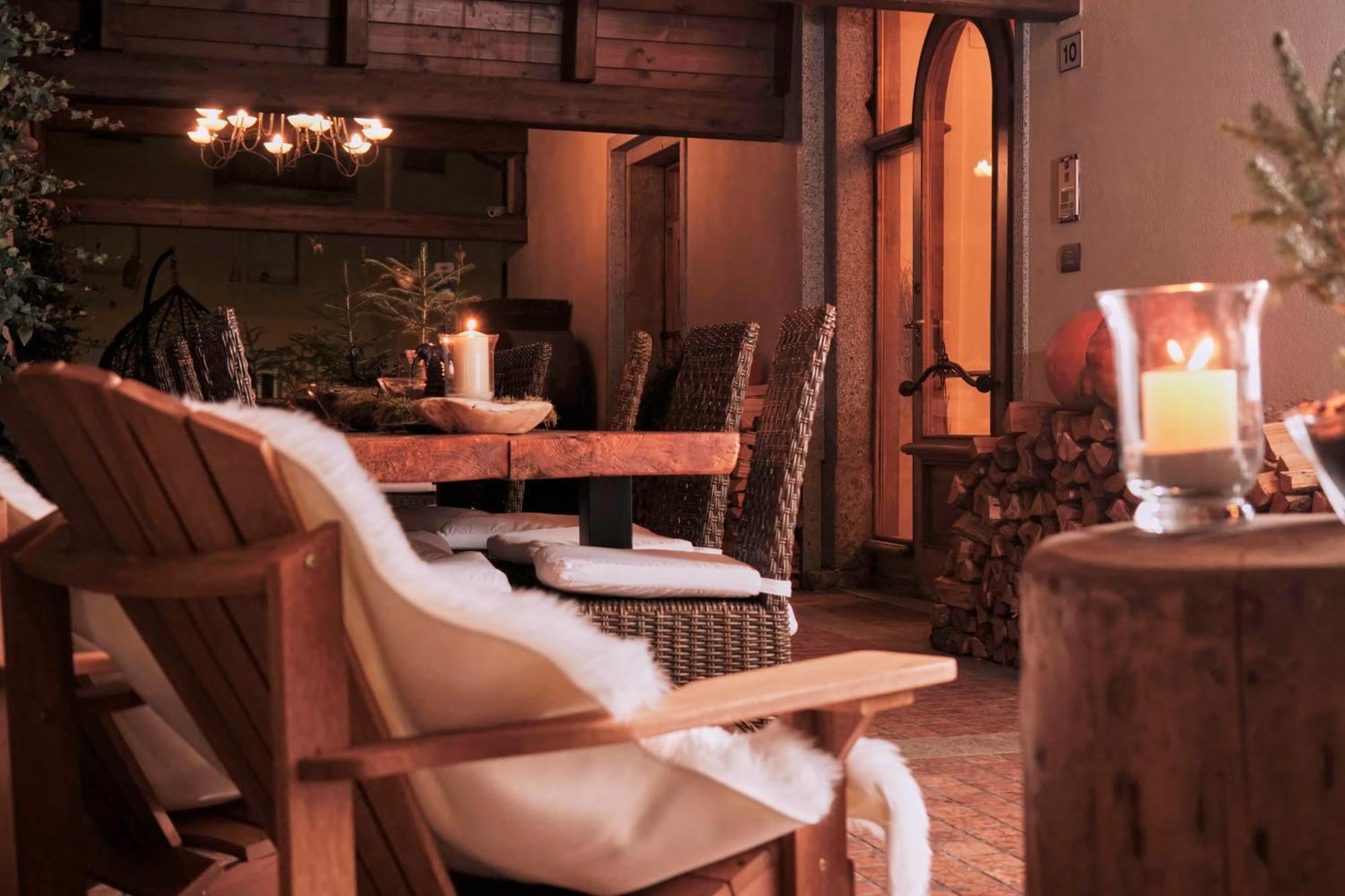Boutique Hotel E Chalets Salvadori Mezzana  Exterior foto